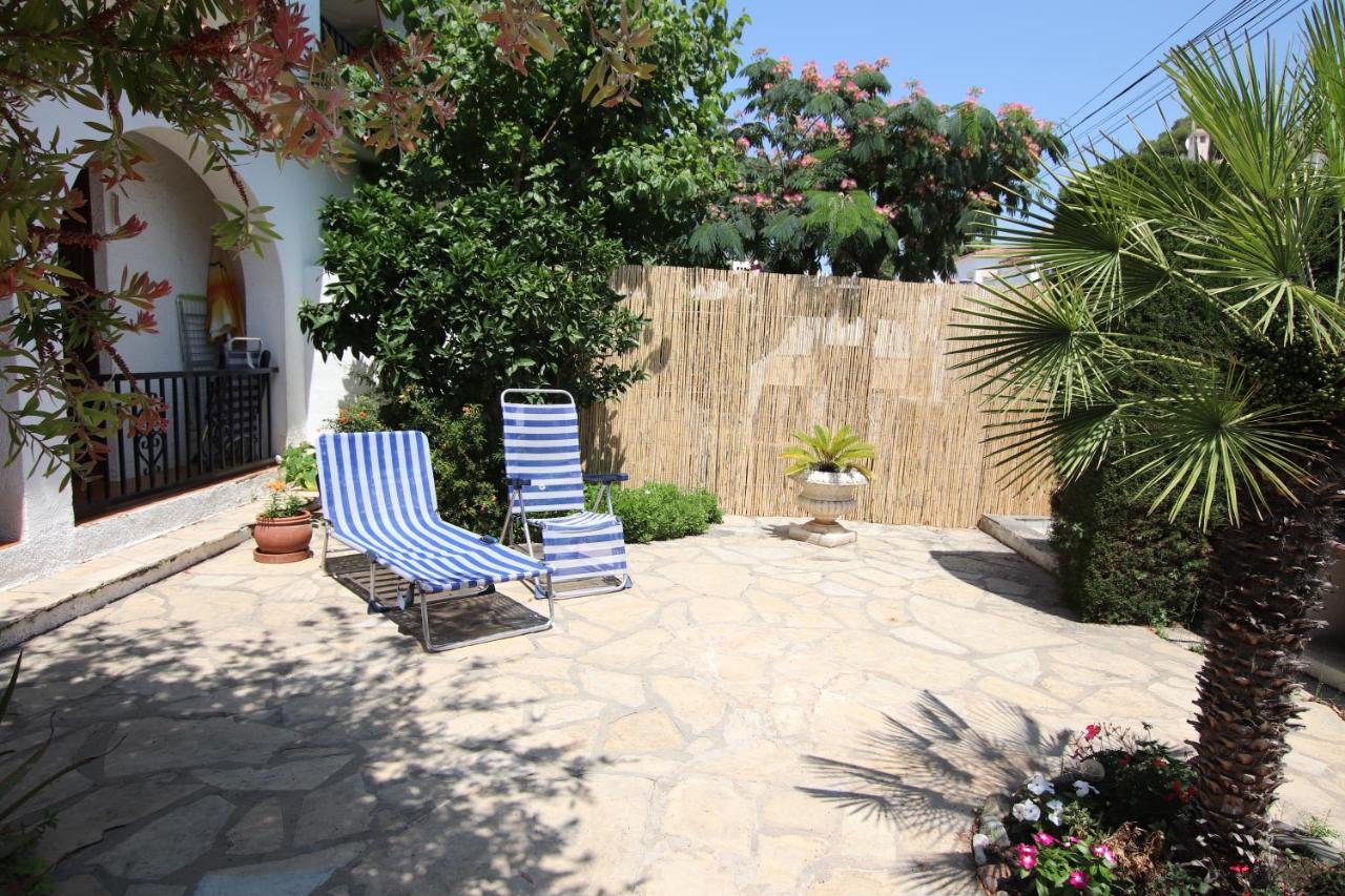 Planta Baja, Primera Linea, Playa, Jardin Privado, Ardiaca, Cambrils, Apartamento Jacqueline Esterno foto
