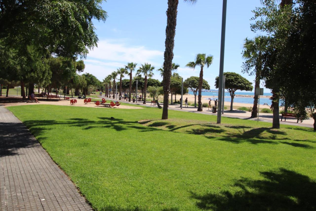 Planta Baja, Primera Linea, Playa, Jardin Privado, Ardiaca, Cambrils, Apartamento Jacqueline Esterno foto
